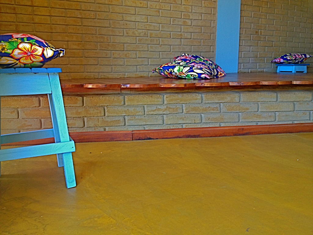 Casa Blanka 2010 - Eco Surf Guest House イタカレ エクステリア 写真